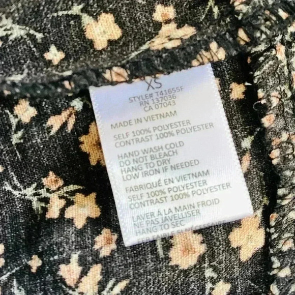 PAPER CRANE NWT Women's Blouse Floral multi colored cute X-SMALL - Picture 6 of 6